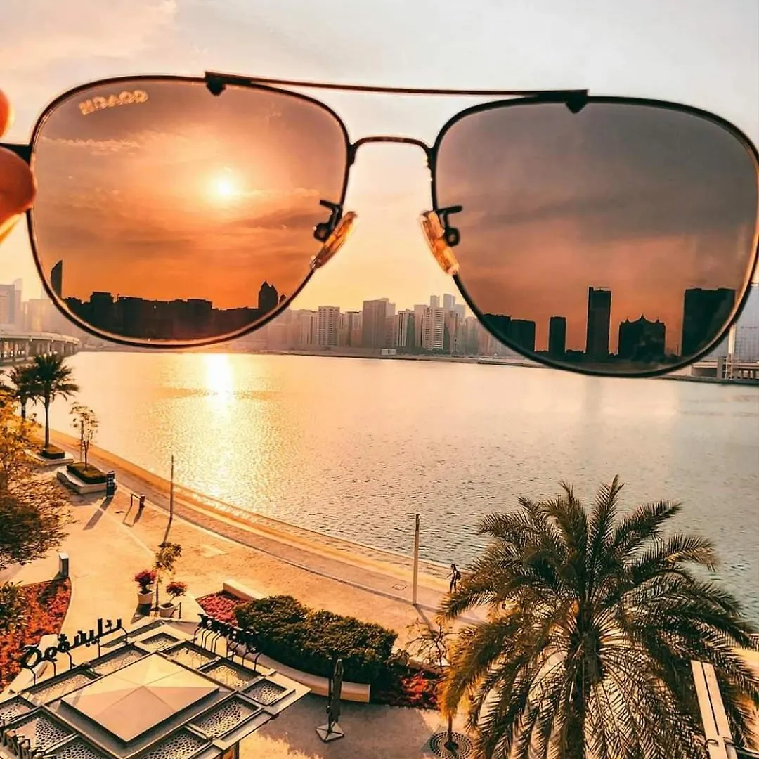 Apartment Ferienwohnung I Fabulous Retro-Chic Oasis I Prime N Lively Spot Abu Dhabi